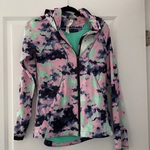 Lululemon running jacket